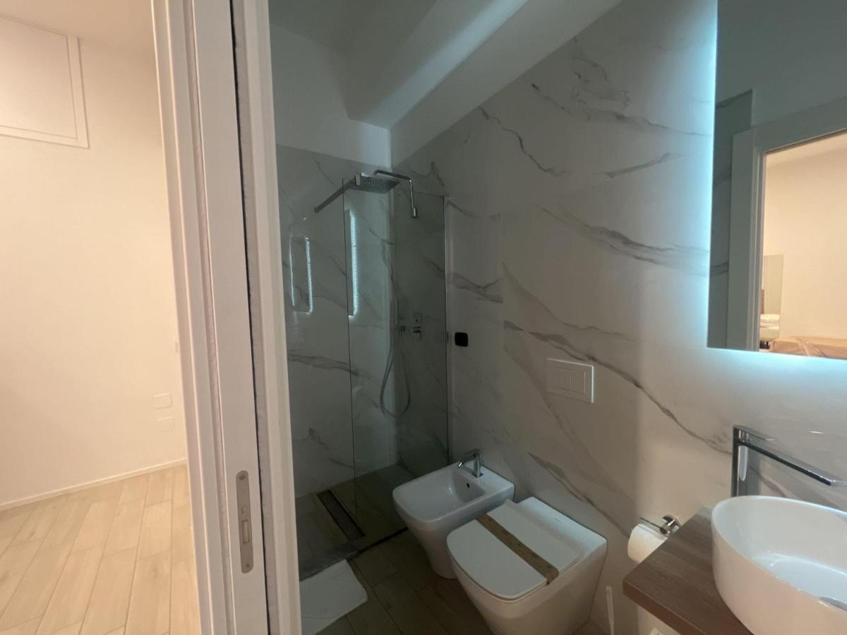 La Piazza Suite Napoli Ngoại thất bức ảnh
