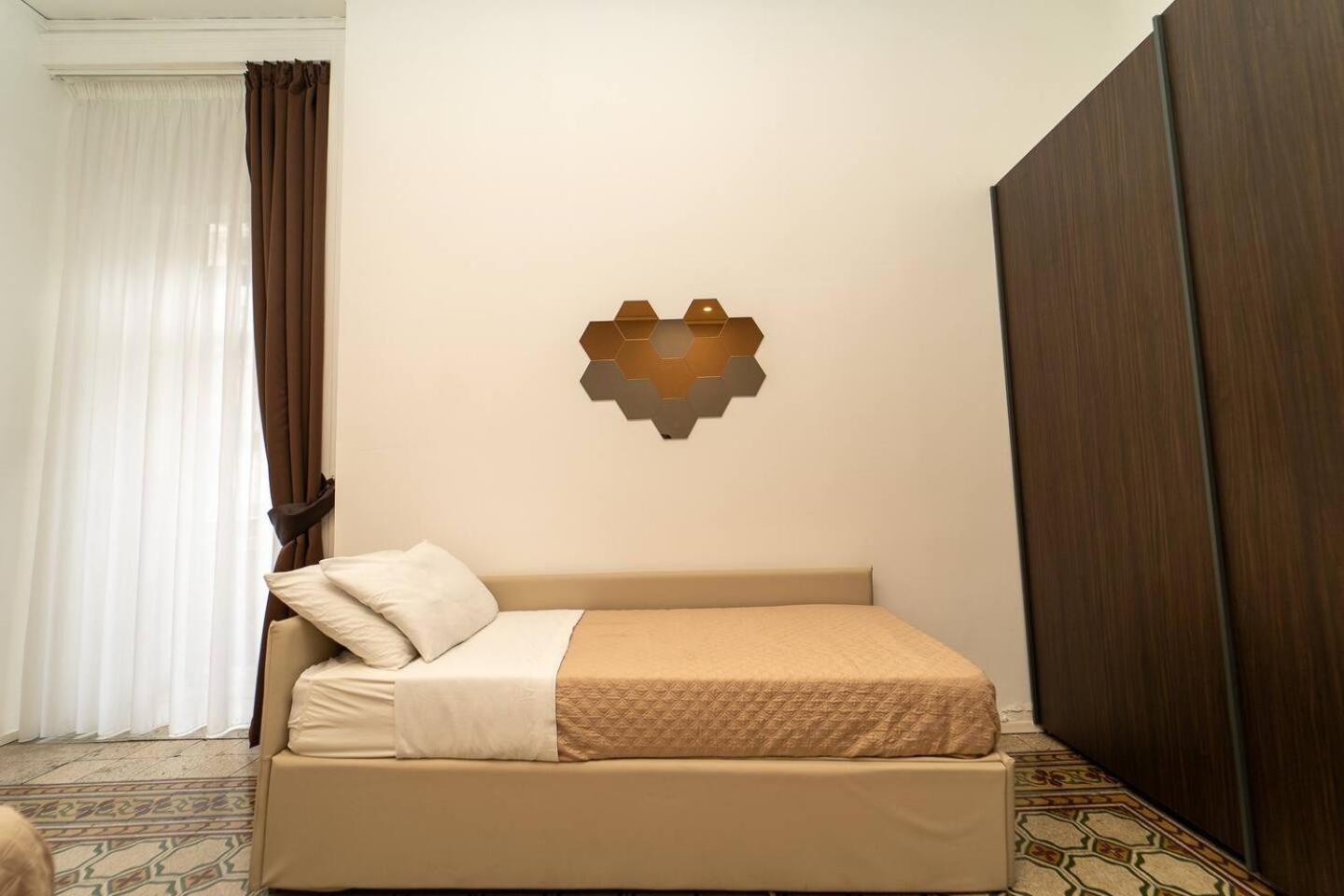 La Piazza Suite Napoli Ngoại thất bức ảnh